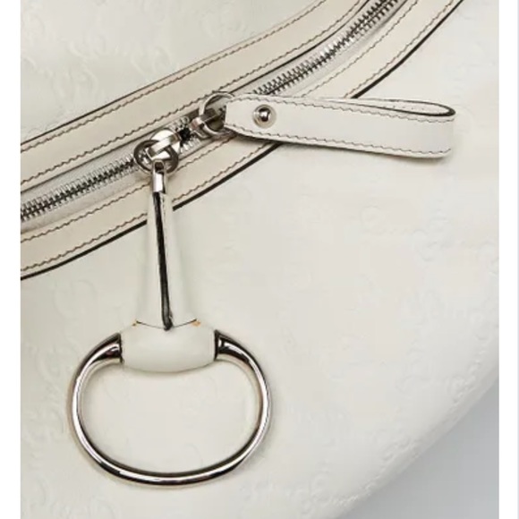 Gucci White Guccissima
Leather Icon Bit Large Hobo. - Picture 6 of 14